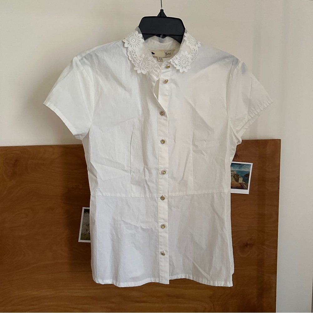 Lace collar white shirt